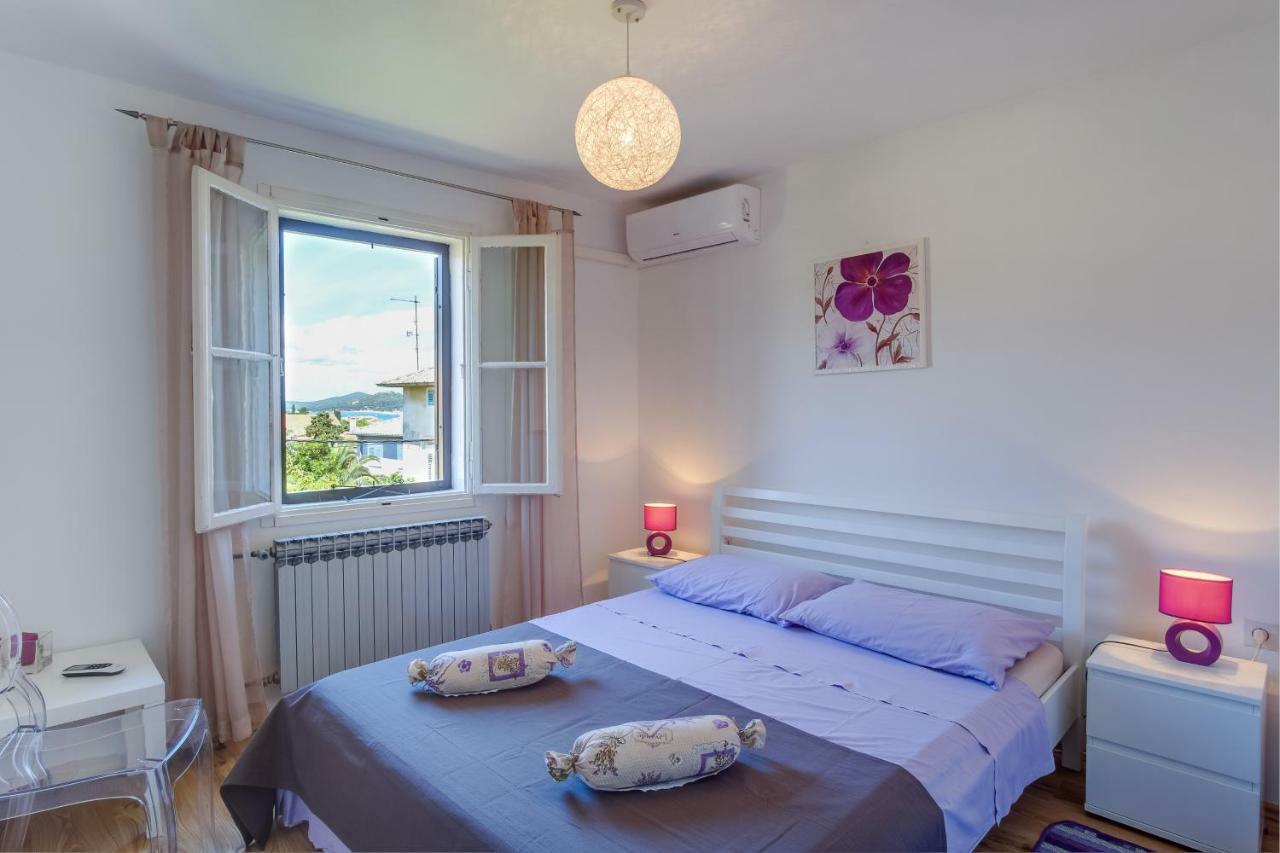 Vila Bugevilija Hotel Mali Lošinj Kültér fotó
