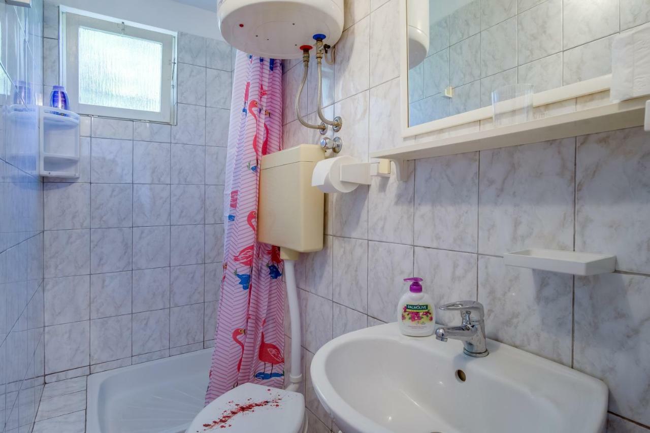Vila Bugevilija Hotel Mali Lošinj Kültér fotó
